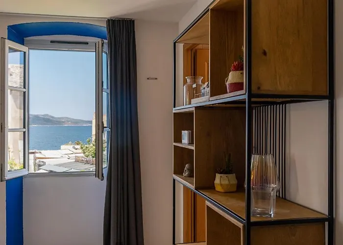 Lägenhet Casa Nostra : Bienvenue Chez Nous ! *