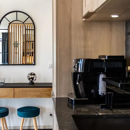 Casa Nostra : Bienvenue Chez Nous ! *